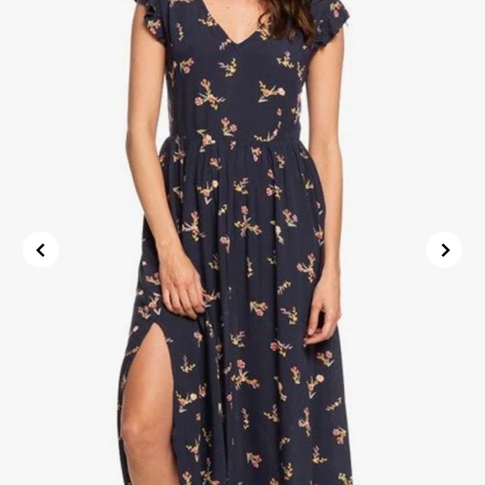 XL bnwt Roxy midi dress.